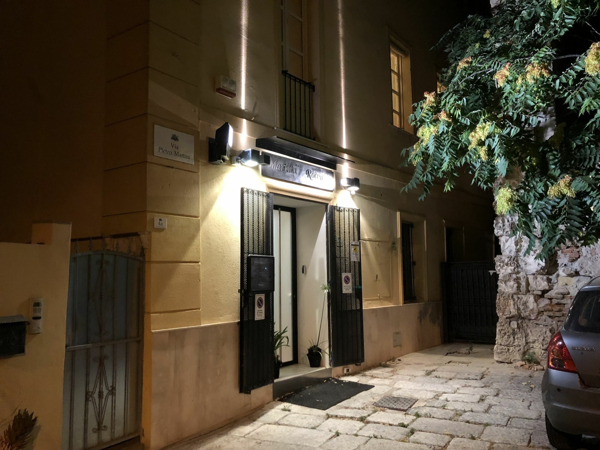 Martini Rooms Castello Cagliari Exterior foto